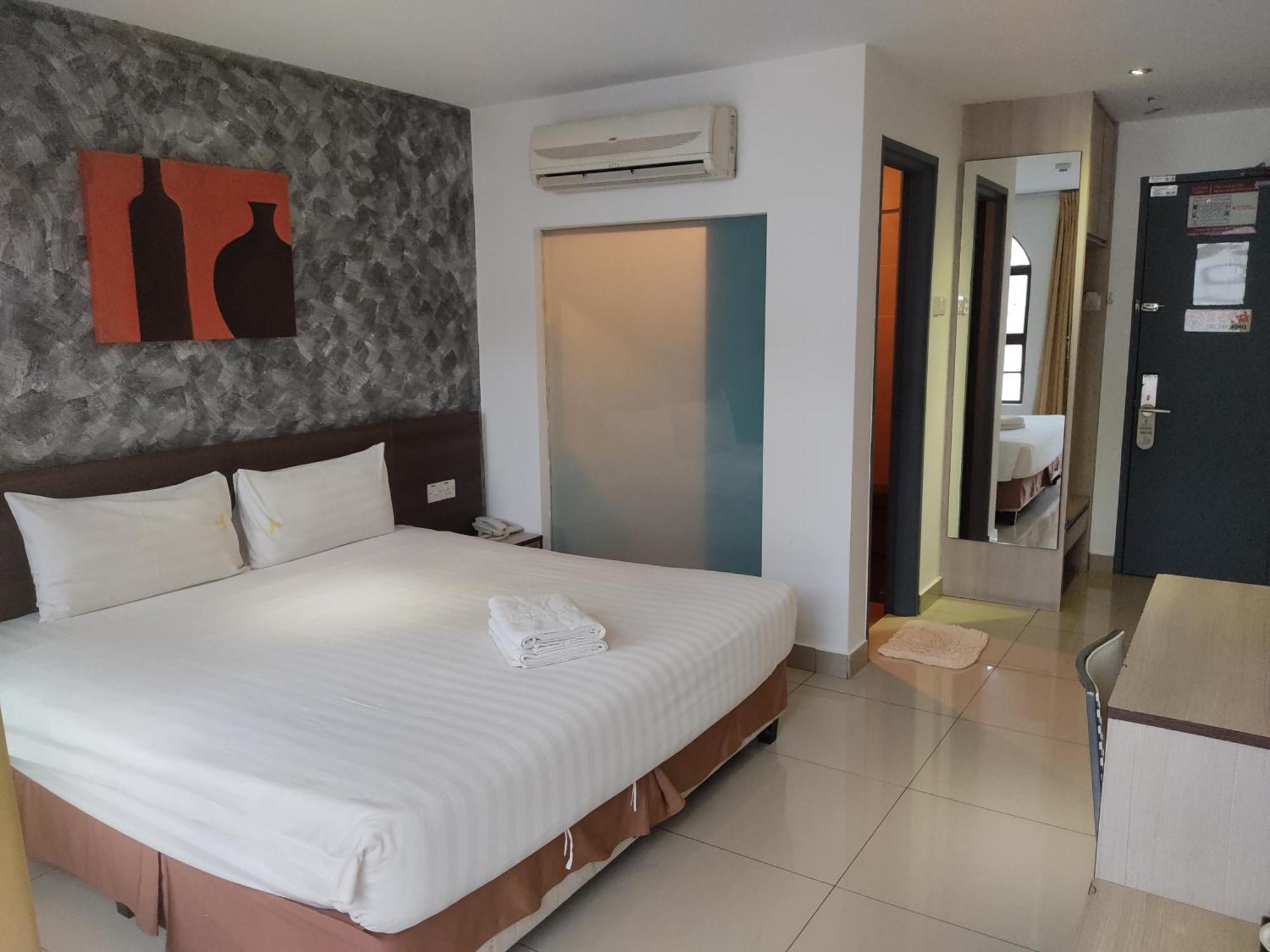 Jin Hotel Puchong Exterior photo